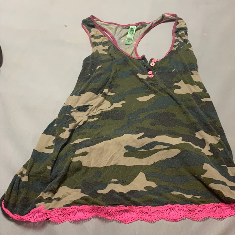 Camouflage tank, size xl